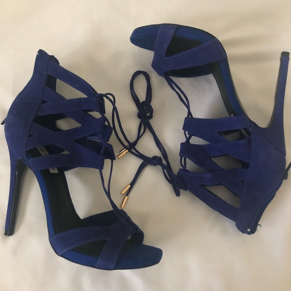 Steve Madden - Size 7 cobalt Blue heels